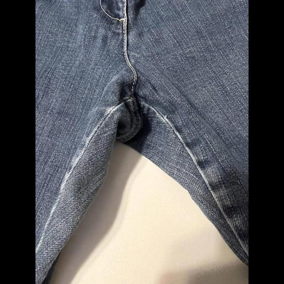 Ann Taylor Loft Womens Jeans Size 12 Medium Wash With Button Accents - Picture 8 of 12